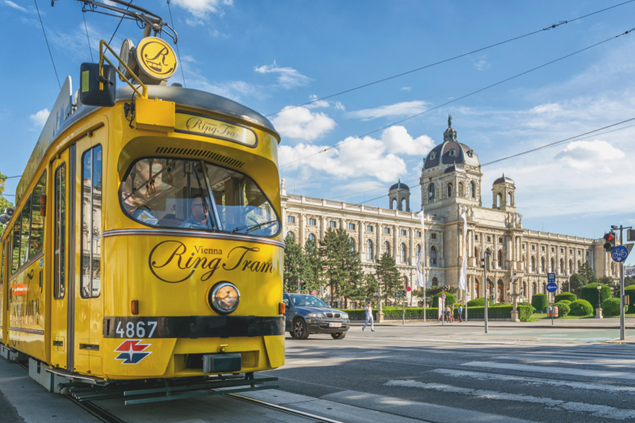 Backpacking Austria - Public Transportation