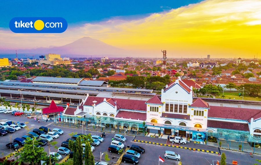 Ini Alasan Kenapa Kamu Harus Banget Jalan-Jalan ke Cirebon