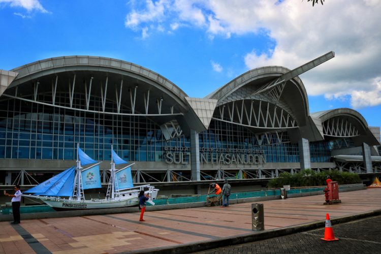 bandara tersibuk indonesia