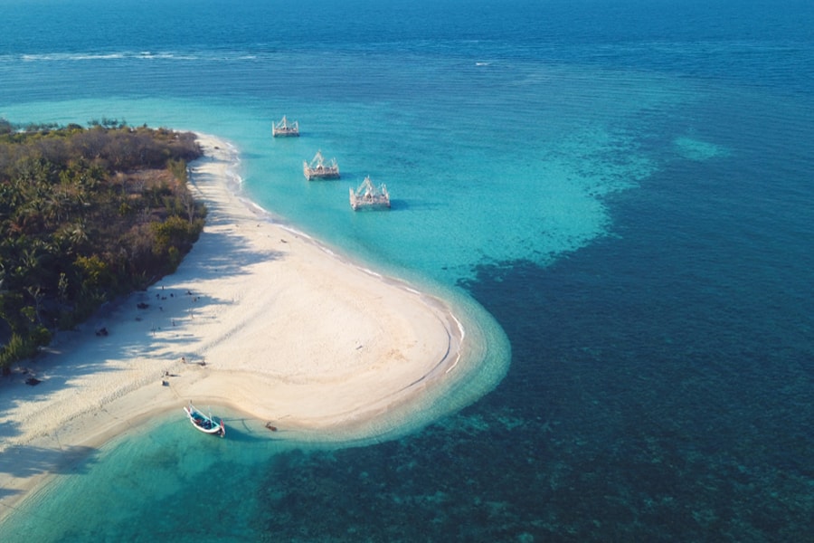 java adventure travel