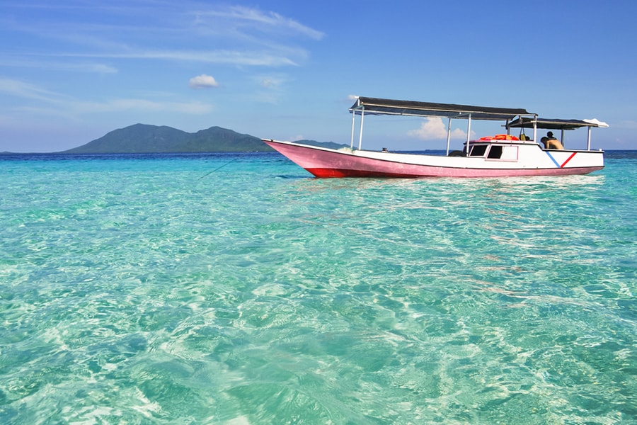 java adventure travel