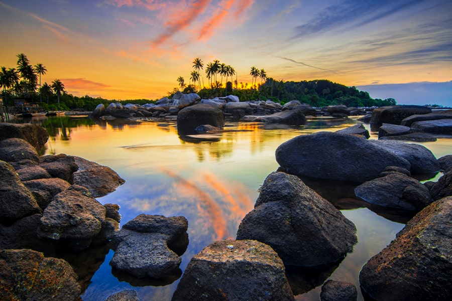 trikora beach granite