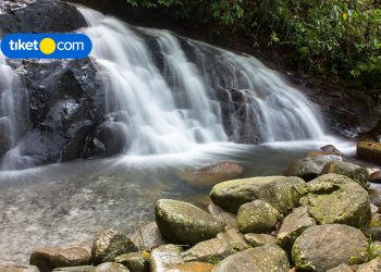 5 Air Terjun Cantik di Medan yang Lagi Ngehits Banget!