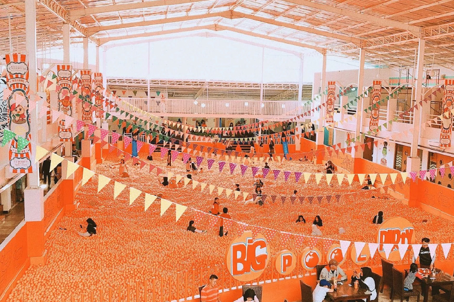 Centrum Million Balls