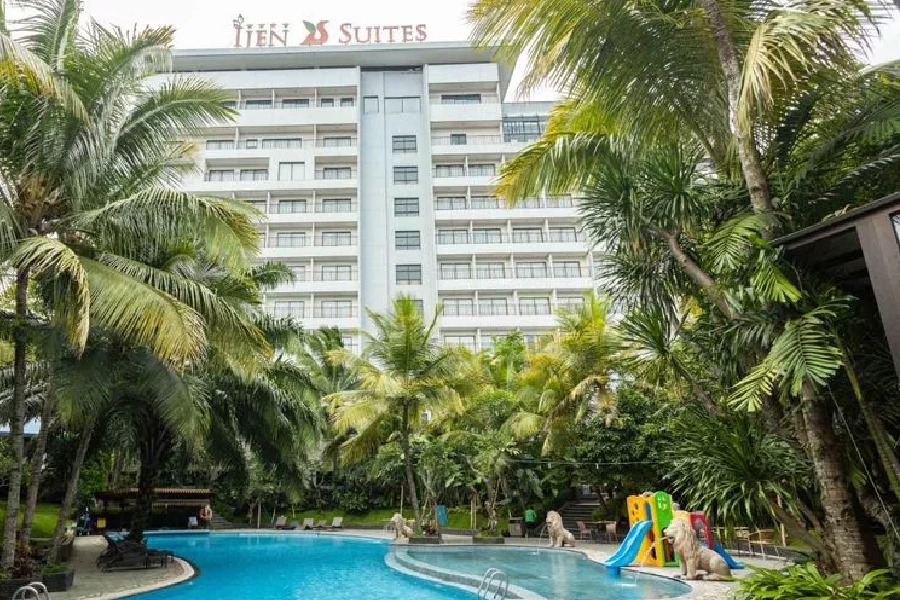 ijen suites resort