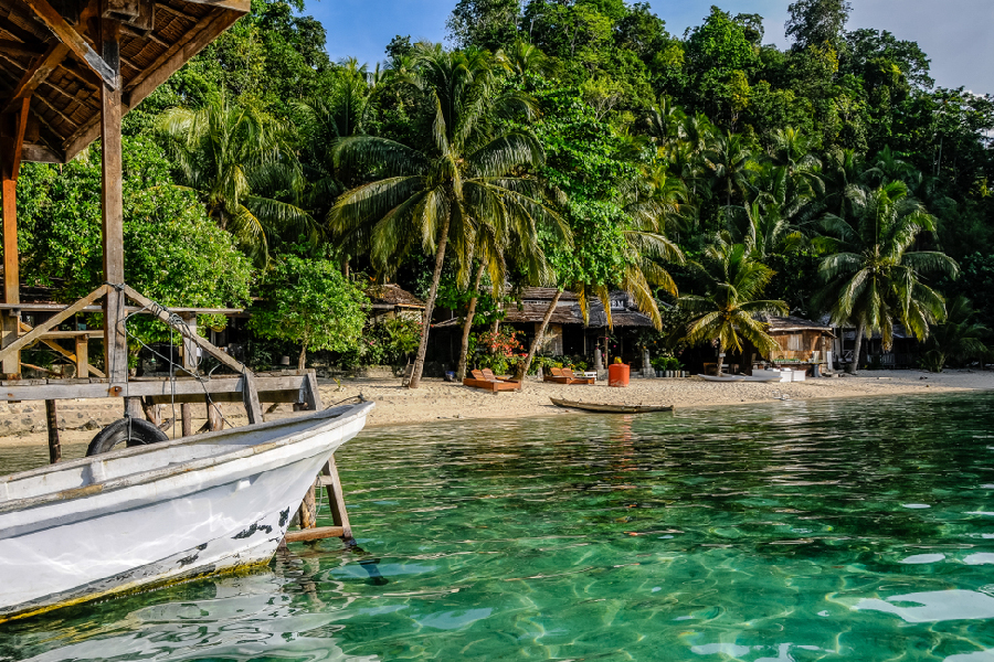 Resort Terapung di Indonesia