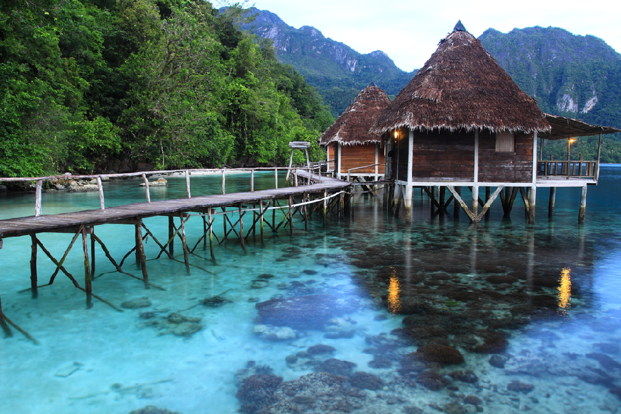 Resort Terapung di Indonesia
