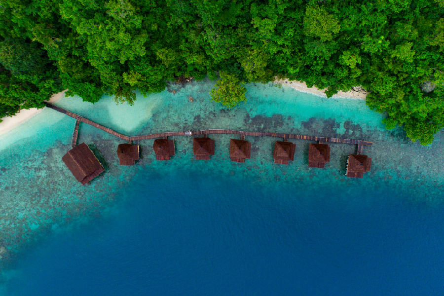 Resort Terapung di Indonesia