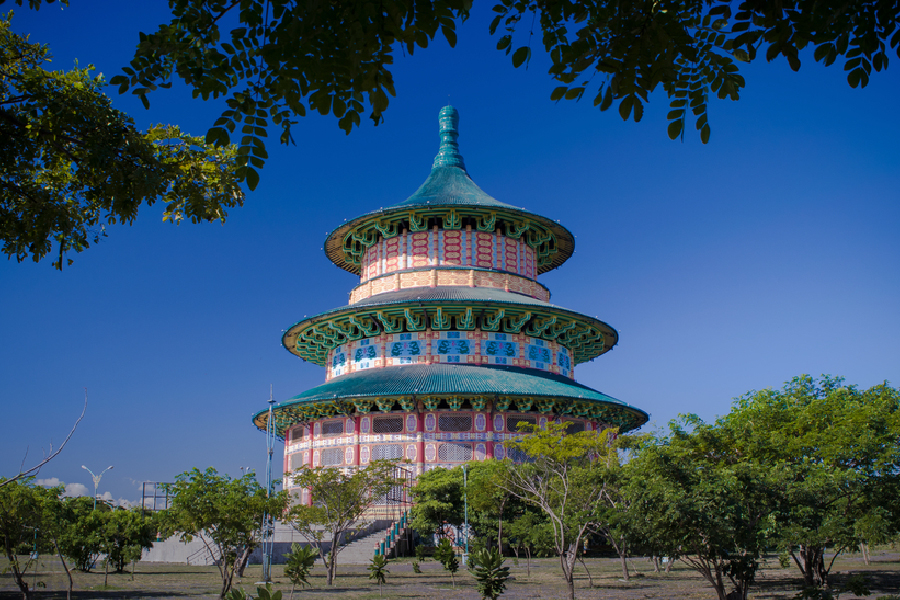 Tempat wisata di Surabaya Pagoda Tian Ti