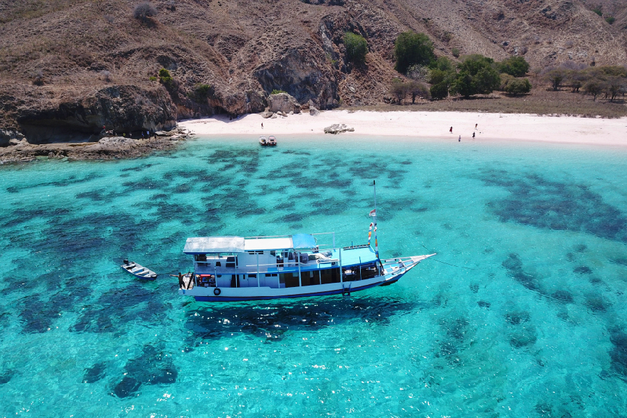 spot diving dan snorkeling di labuan bajo