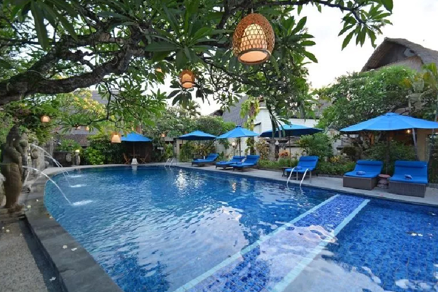 rekomendasi hotel bali flashpacker