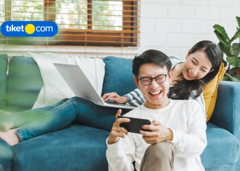 5 Tips to Survive Working from Home with Your Spouse amid COVID-19