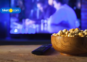 5 Travel-Themed Movies to Watch at Home that Will Inspire Your Wanderlust