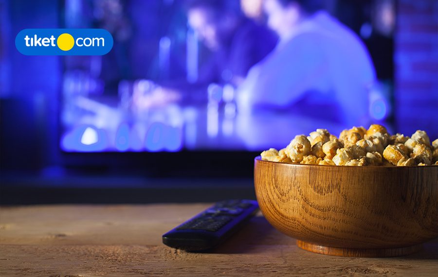 5 Travel-Themed Movies to Watch at Home that Will Inspire Your Wanderlust
