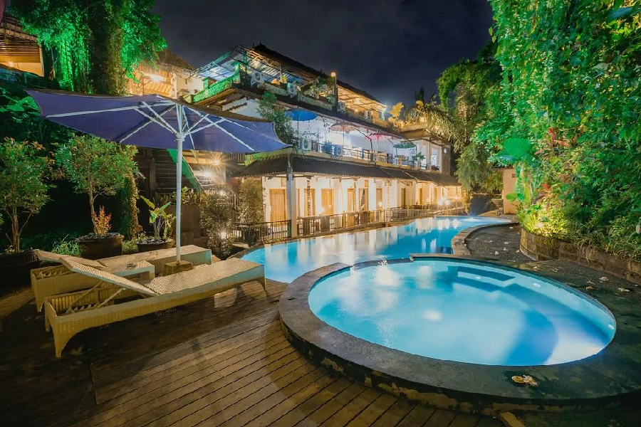 rekomendasi hotel bali flashpacker