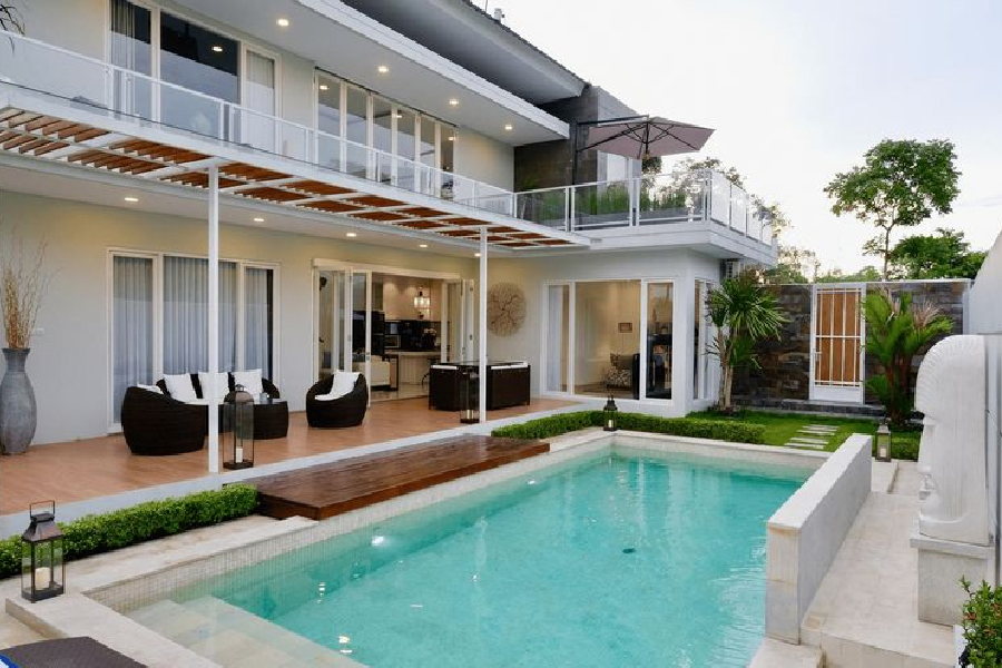 villas with private pool Yogyakarta