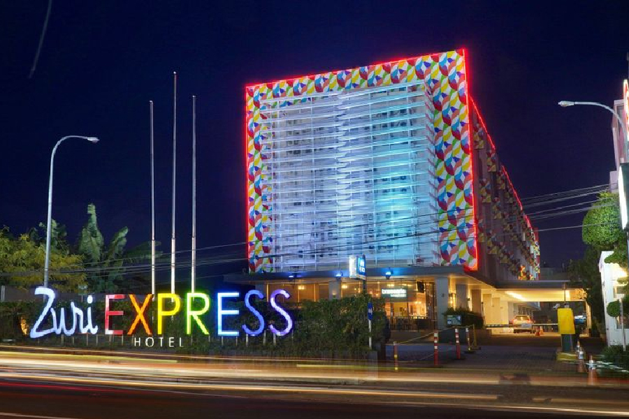 hotel building frontview zuri express palembang