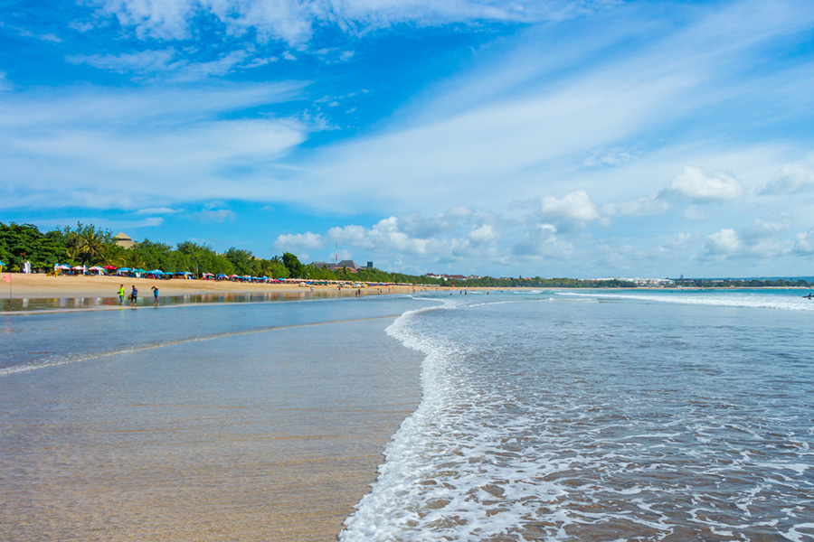 Pantai di Kuta Bali