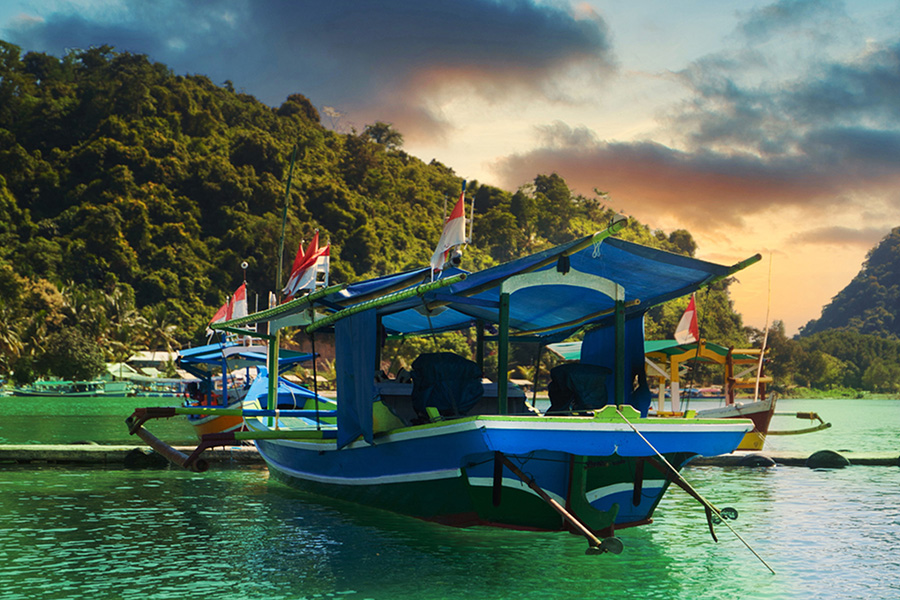 Pantai di Lampung