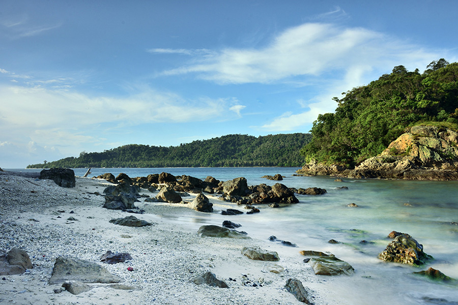 Pantai di Lampung