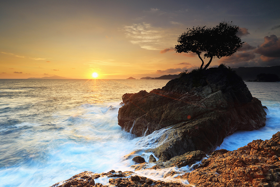 Pantai di Lampung
