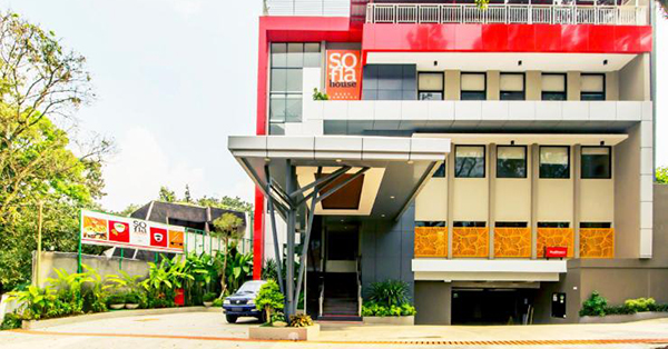 Hotel di Dago Bawah