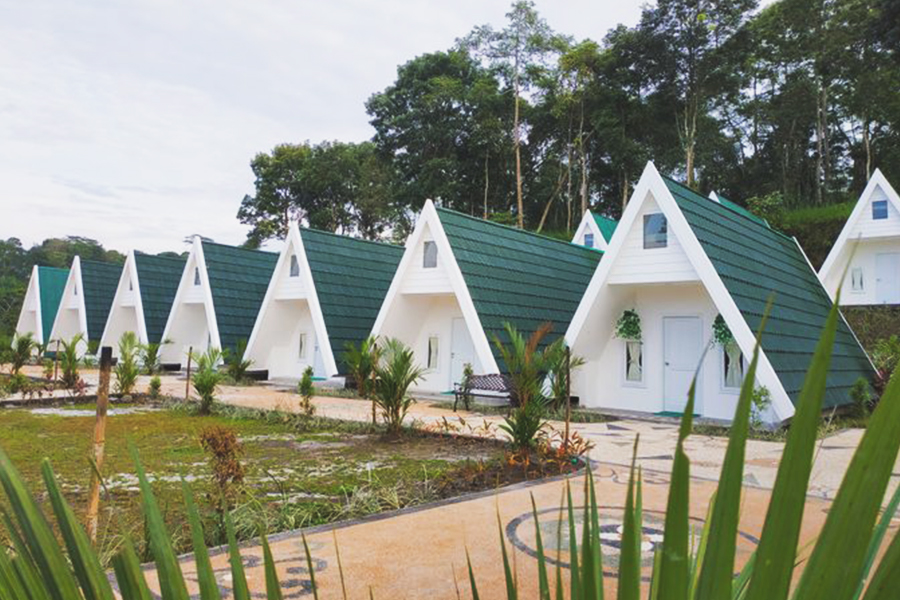 cheap glamping places in indonesia