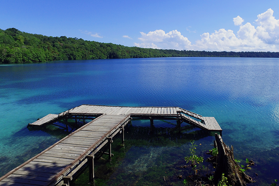 unique lakes in Indonesia