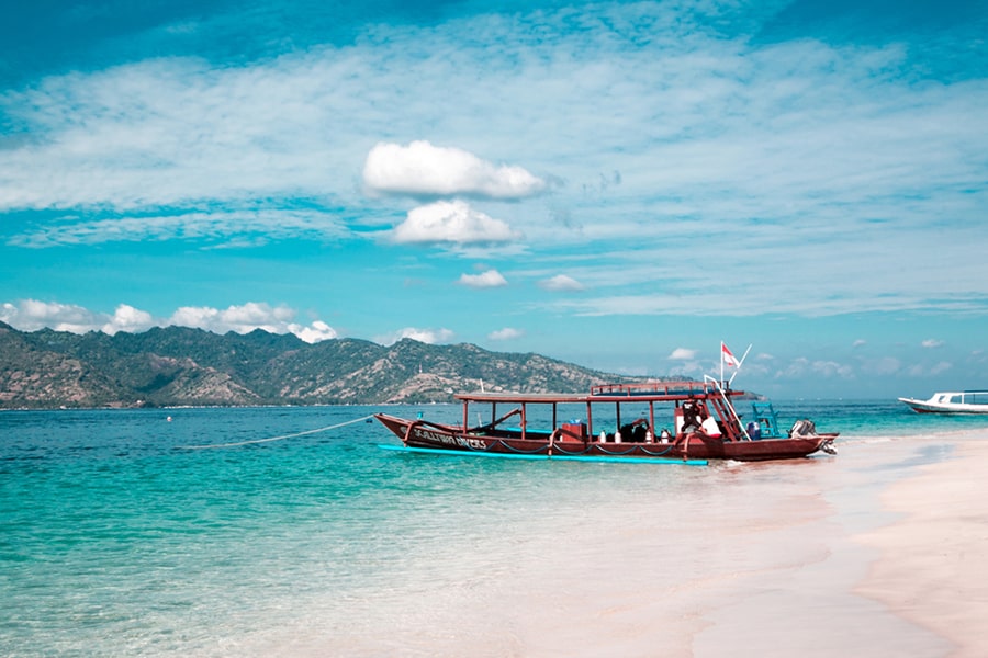 honeymoon destinations in indonesia