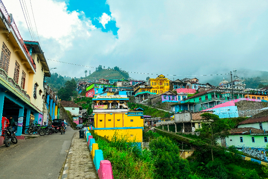 Dusun Butuh Nepal Van Java Gunung Sumbing