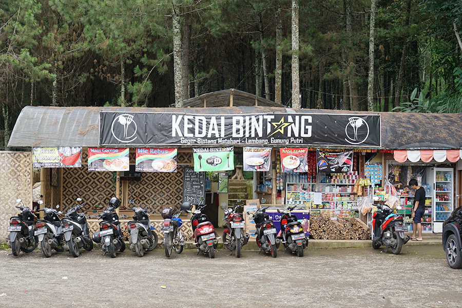 Explore Jayagiri - Warung makan Kedai Bintang