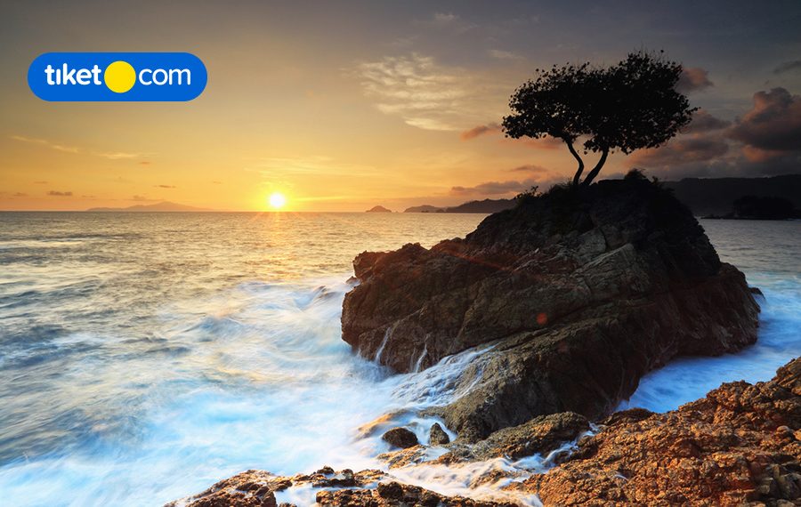 Pantai di Lampung