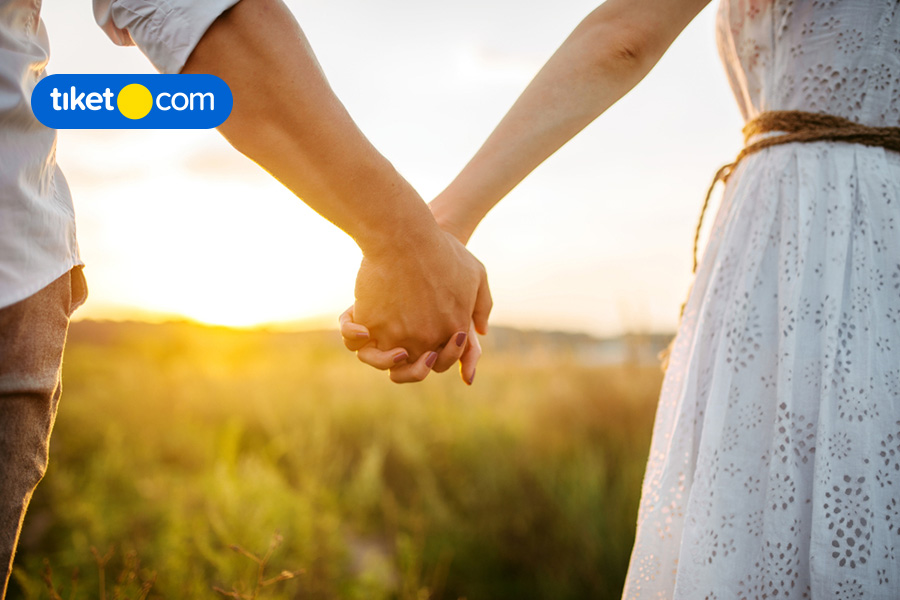 Mau Ajak Pasangan ke Tempat Romantis? Coba ke 7 Tempat Romantis di Medan ini!