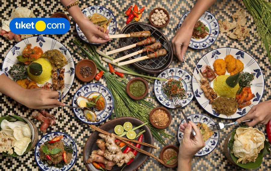 Kuliner Halal di Bali yang Harus Kamu Coba, Lezatnya Bikin Ketagihan!