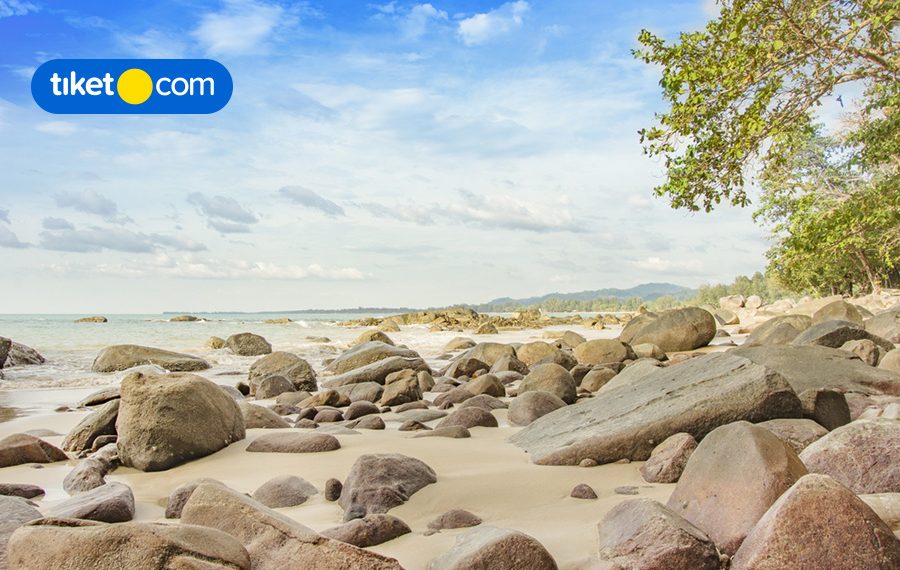 Jalan-Jalan ke Temajuk Sambas, Hidden Gem di Ekor Kalimantan