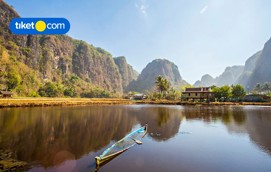 8 Wondrous Natural Attractions Around Makassar