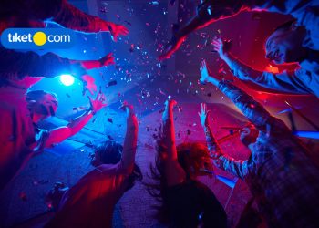 5 Best Hotels with Glamorous Bars Near Seminyak, Bali for You Party-Goers!