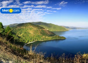 Here’s Why You Need to Plan Your Trip to Lake Toba