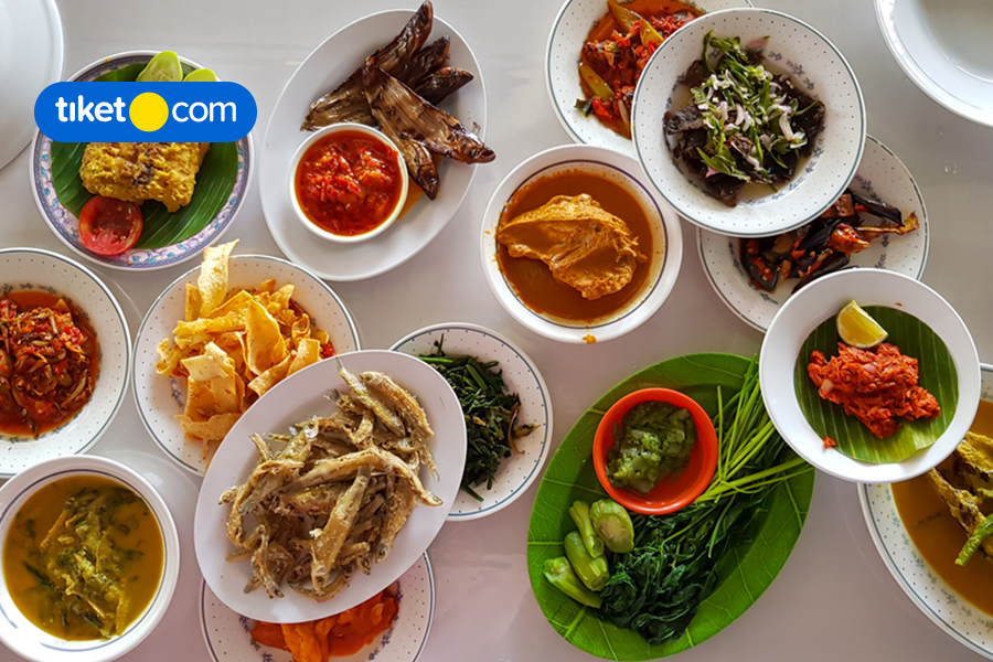 Ini Dia Rekomendasi Tempat Kuliner Seru di Pekanbaru yang Nggak Boleh Dilewatkan!