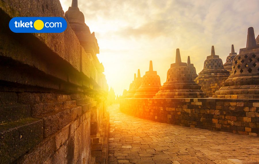 tempat wisata dan hotel roadtrip jakarta solo magelang