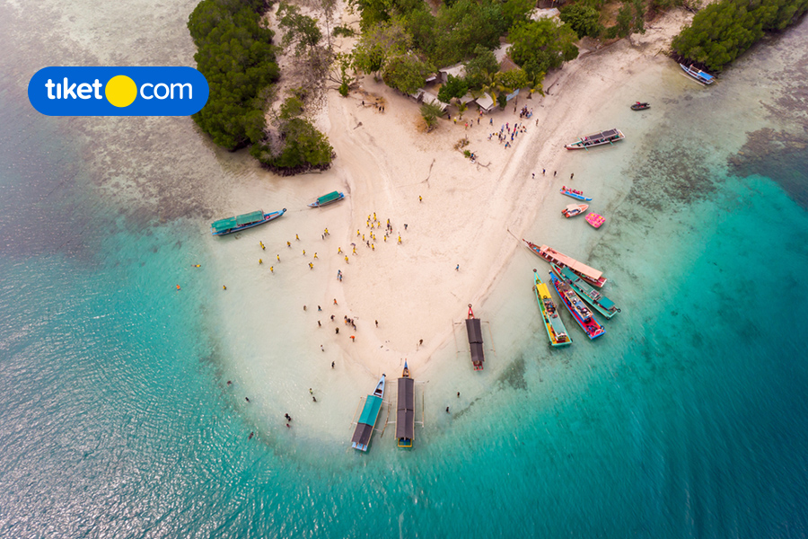 Jakarta – Lampung Road Trip Journey: Places to Explore and Hotels to Stay