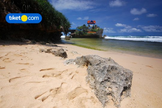 Pantai di Gunung Kidul