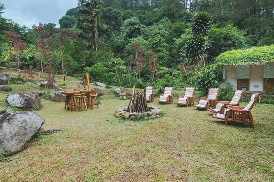 recommended glamping places in bogor