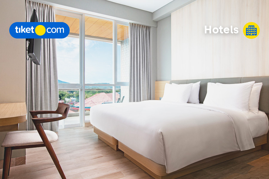 7 Best Hotels in Bukittinggi to Complement Your Tropical Vacay!
