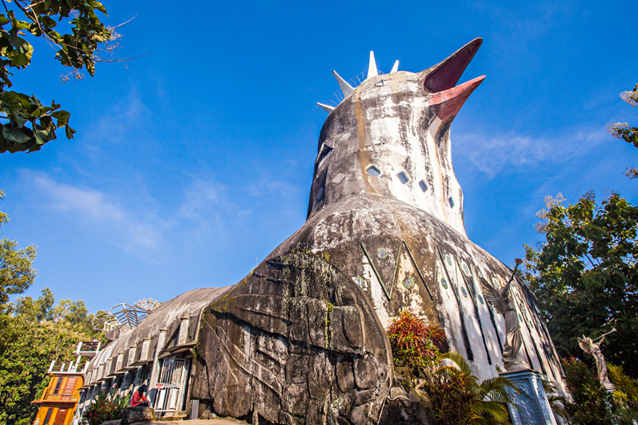 tempat wisata dan hotel roadtrip jakarta solo magelang