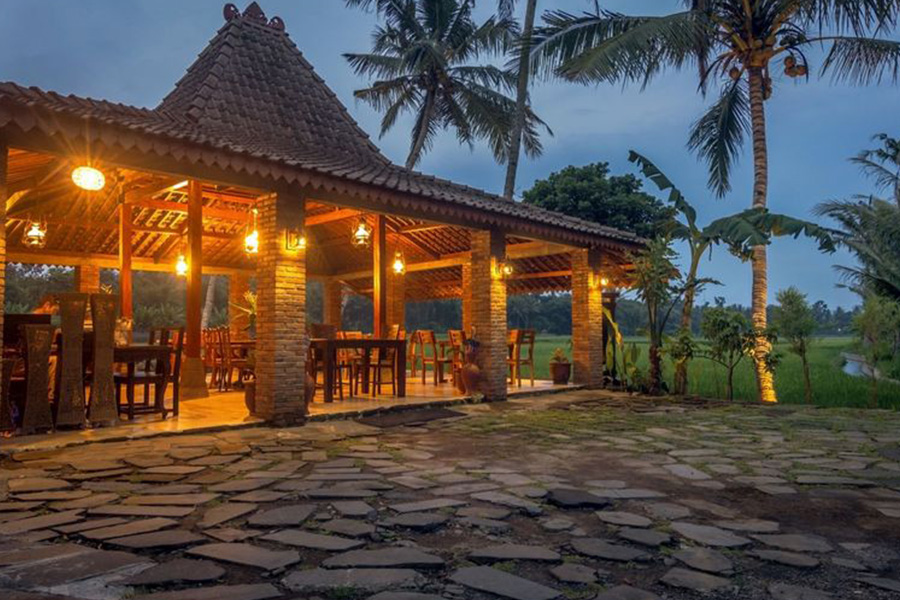 Hotel Dekat Candi Borobudur