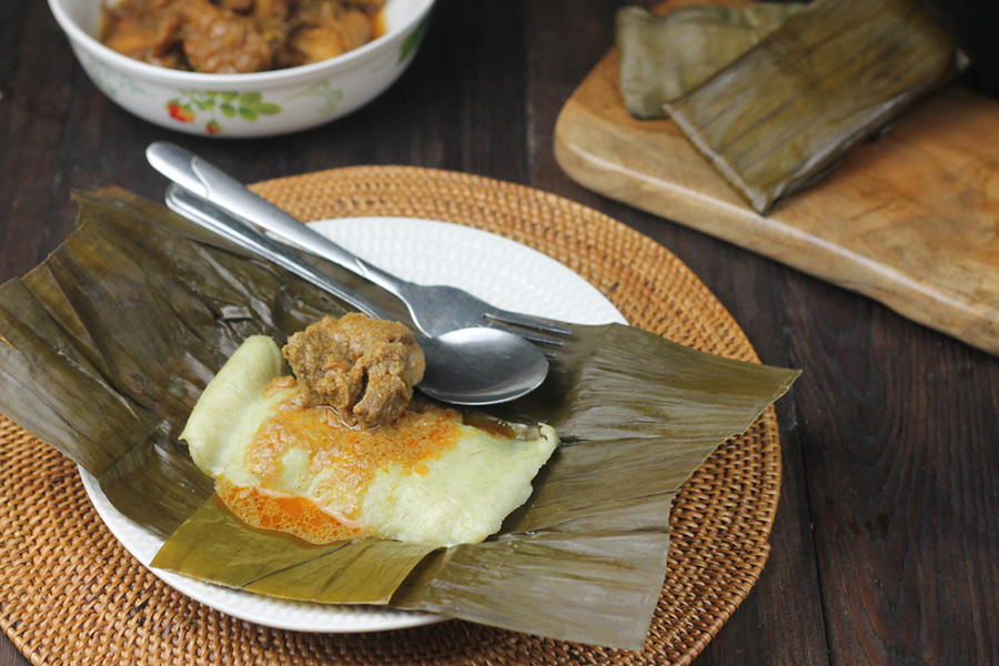 jajanan tradisional Makassar