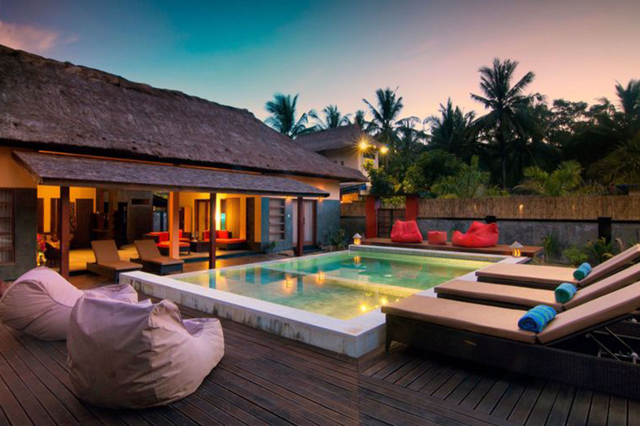 vila di mandalika dekat pantai