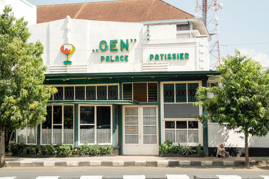 Road Trip Indonesia - Toko Oen