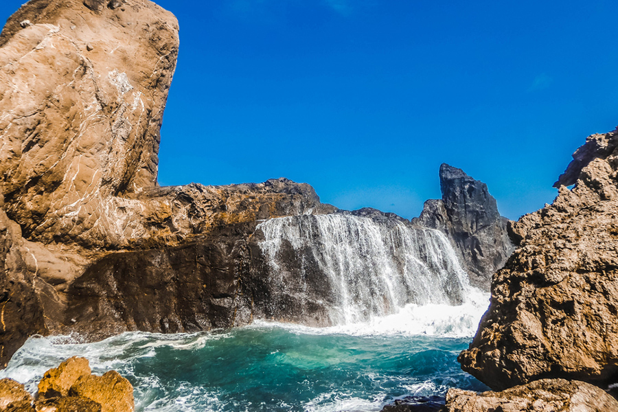 Pantai Nambung Sekotong